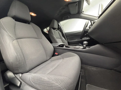 Toyota C-HR 1.8 125H Advance