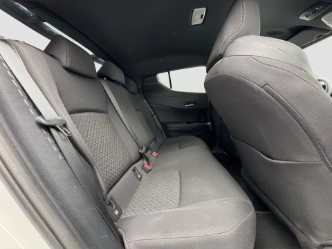 Toyota C-HR 2.0 180H Advance