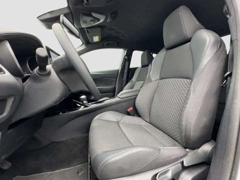 Toyota C-HR 2.0 180H Advance