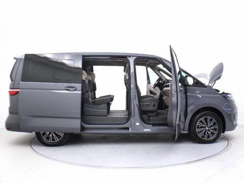 Volkswagen Multivan 2.0 TDI DSG LIFE 150 5P 7 Plazas