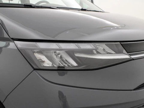 Volkswagen Multivan 2.0 TDI DSG LIFE 150 5P 7 Plazas