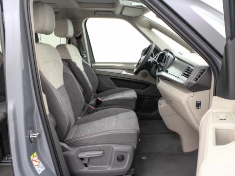 Volkswagen Multivan 2.0 TDI DSG LIFE 150 5P 7 Plazas