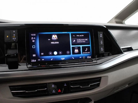 Volkswagen Multivan 2.0 TDI DSG LIFE 150 5P 7 Plazas