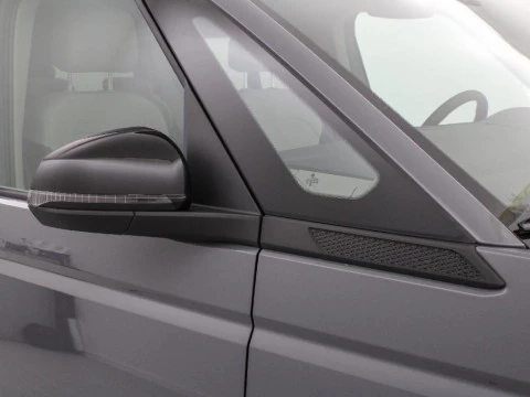 Volkswagen Multivan 2.0 TDI DSG LIFE 150 5P 7 Plazas