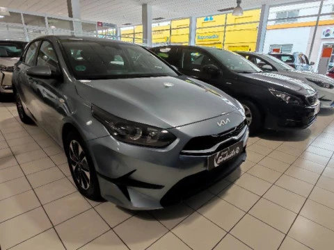 Kia Ceed 1.0 T-GDI 74KW CONCEPT 5P