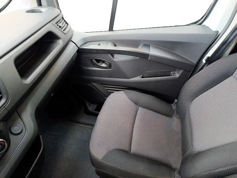 Nissan Primastar 2.0DCI 110KW ACENTA L2H1 COMBI 8 4P 8 Plazas