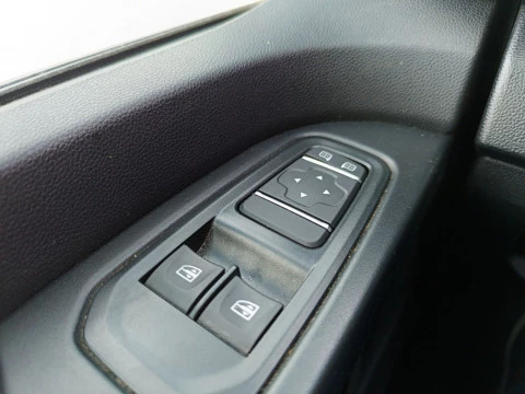 Nissan Primastar 2.0DCI 110KW ACENTA L2H1 COMBI 8 4P 8 Plazas