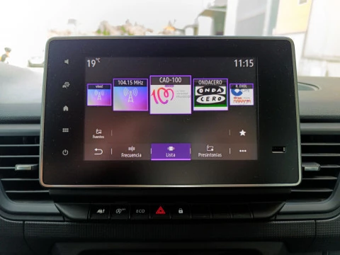 Nissan Primastar 2.0DCI 110KW ACENTA L2H1 COMBI 8 4P 8 Plazas