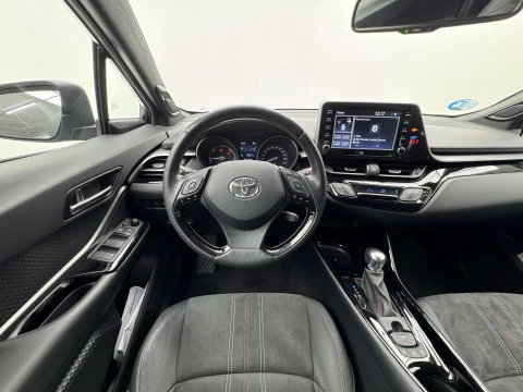 Toyota C-HR 2.0 180H GR Sport Black Edition