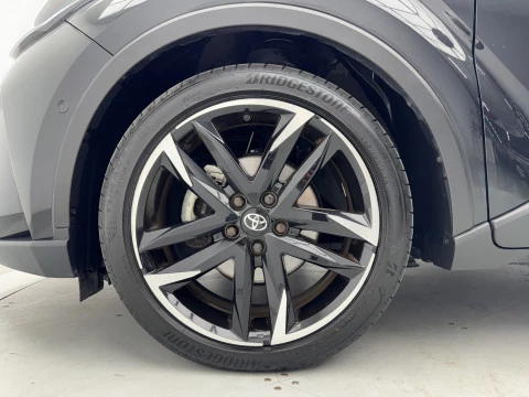 Toyota C-HR 2.0 180H GR Sport Black Edition