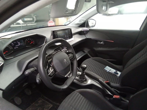 Peugeot 208 BlueHDi 73kW (100CV) Active