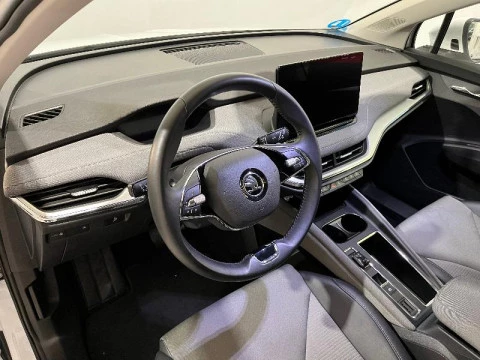 Skoda Enyaq IV 80 150 KW (204 CV) 82 KWH (77 KWH NET