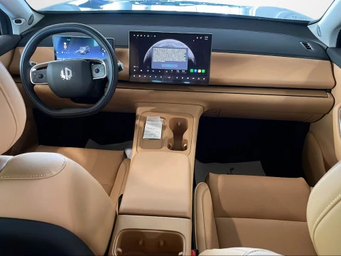 Leapmotor C10 C10 BEV 69.9kWh Design Auto