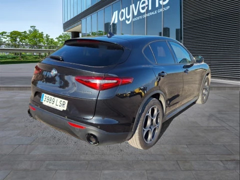 Alfa Romeo Stelvio 2.2 Diésel 140kW (190CV) Sprint+ Q4