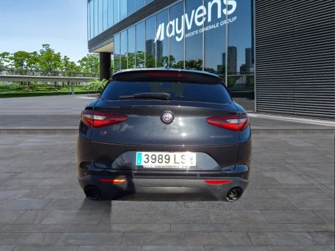 Alfa Romeo Stelvio 2.2 Diésel 140kW (190CV) Sprint+ Q4