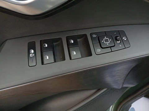 Kia Niro 1.6 GDi PHEV 135kW (183CV) Drive