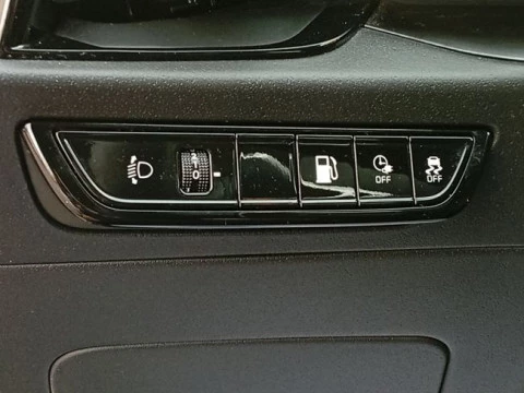 Kia Niro 1.6 GDi PHEV 135kW (183CV) Drive