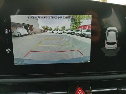 Kia Niro 1.6 GDi PHEV 135kW (183CV) Drive