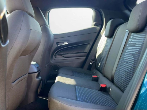 Alfa Romeo Junior Ibrida 107kW (145CV)