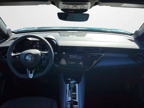 Alfa Romeo Junior Ibrida 107kW (145CV)