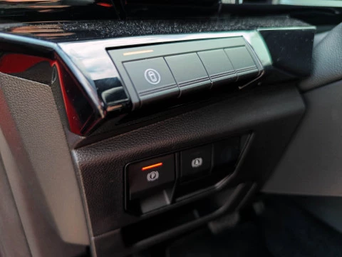 Renault Austral TECHNO E-TECH FULL HYBRID 200 (146KW)