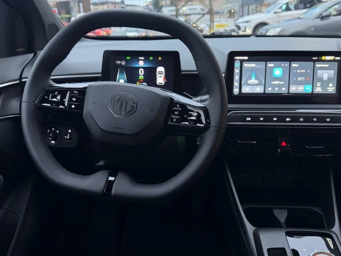 MG3 Hybrid+ Luxury
