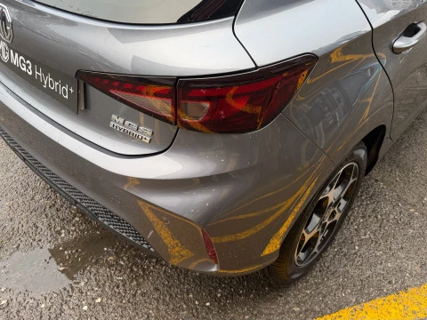 MG3 Hybrid+ Luxury