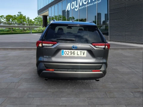 Toyota Rav4 2.5l 220H Advance