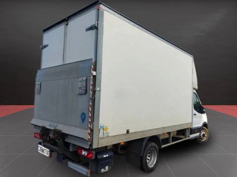 Ford Transit Carrozado L4H3 3.500kg Doble Rueda con Trampilla ¡Desde 533 €/mes!