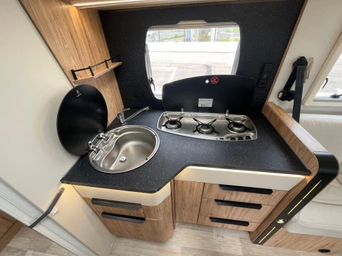 BAVARIA T696 D T696D