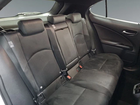 Lexus UX 2.0 250h Premium