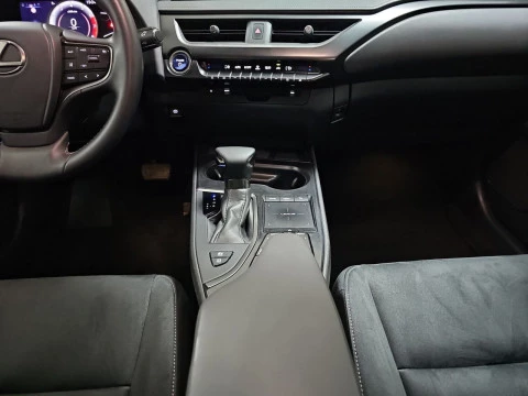 Lexus UX 2.0 250h Premium