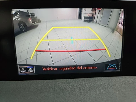 Lexus UX 2.0 250h Premium