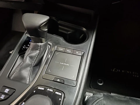 Lexus UX 2.0 250h Premium