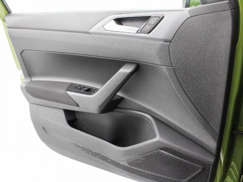 Volkswagen Taigo 1.0 TSI R-LINE 115CV 5P