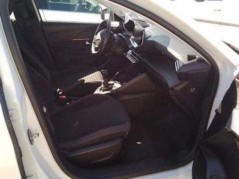 Peugeot 208 BlueHDi 73kW (100CV) Active