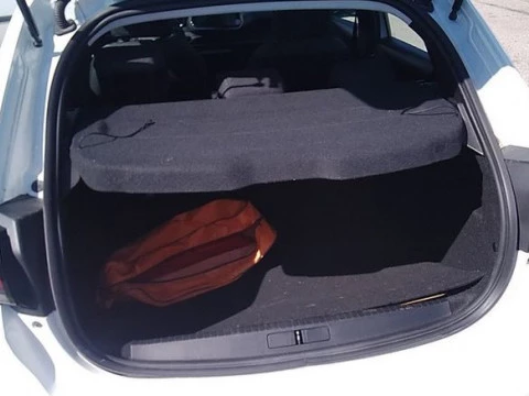 Peugeot 208 BlueHDi 73kW (100CV) Active