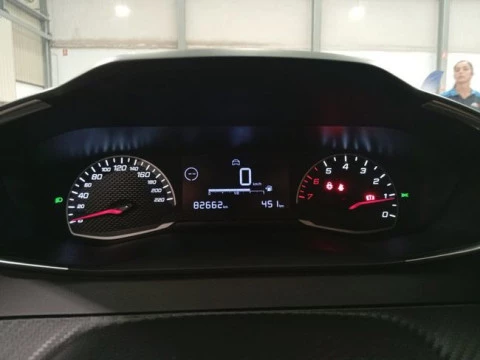 Peugeot 208 BlueHDi 73kW (100CV) Active