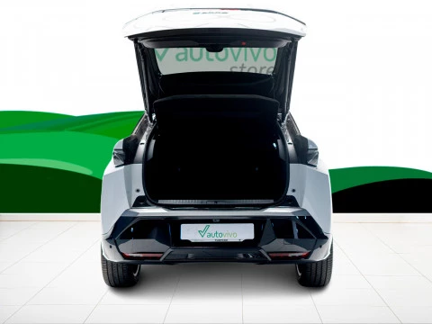 Peugeot e-3008 GT Eléctrico 157kW