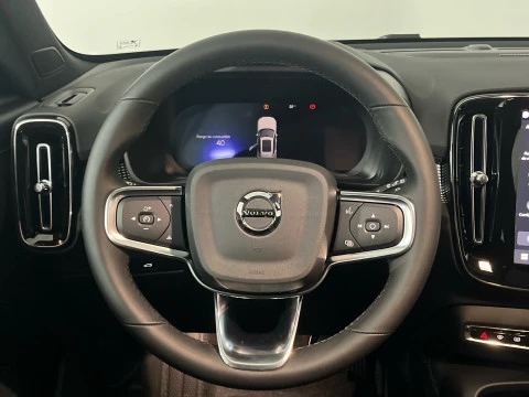 Volvo XC40 XC40 B3 PLUS DARK