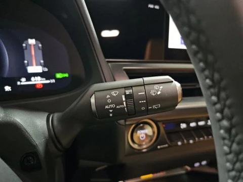 Lexus UX 2.0 300h F Sport