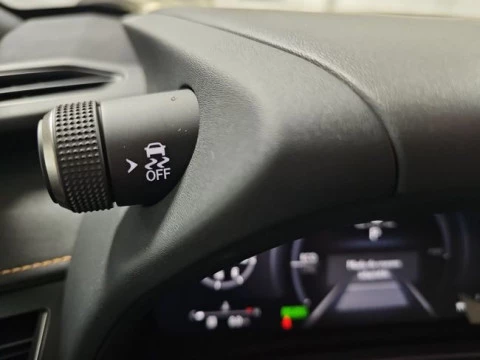 Lexus UX 2.0 300h F Sport
