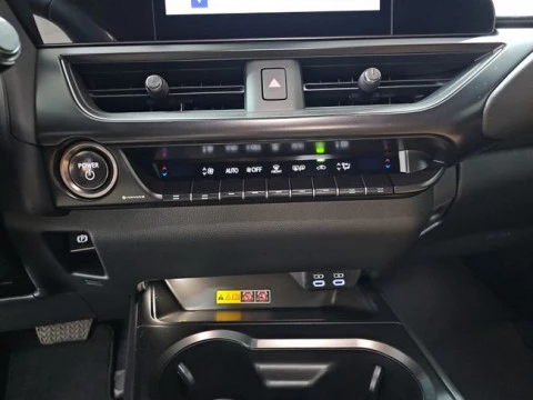 Lexus UX 2.0 300h F Sport