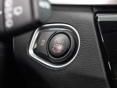BMW X1 1.5 SDRIVE18I 140 5P