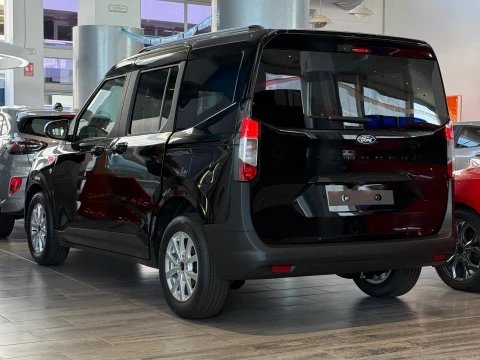 Ford Tourneo Courier 1.0 Ecoboost 92kW (125CV) Titanium