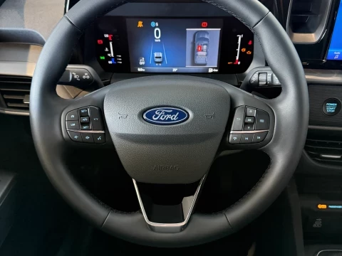 Ford Tourneo Courier 1.0 Ecoboost 92kW (125CV) Titanium