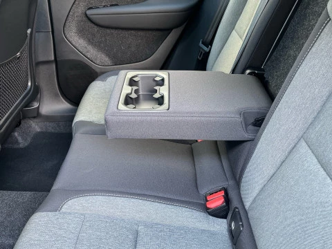 Volvo XC40 XC40 Black Edition Plus, B3 Mild hybrid, Gasolina