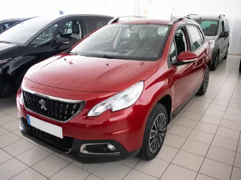 Peugeot 2008 1.2 PURETECH 82 ACTIVE 5P Peugeot 2008 1.2 PURETECH 82 ACTIVE 5P