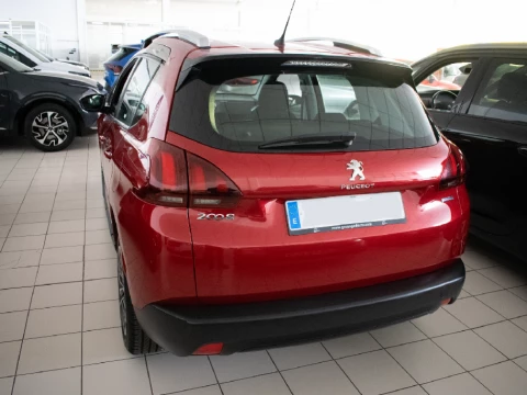 Peugeot 2008 1.2 PURETECH 82 ACTIVE 5P