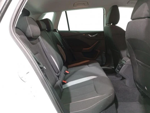 Skoda Kamiq 1.0 TSI Selection 85 kW (115 CV)